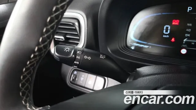 Hyundai Venue Venue 1.6 Premium — Фото автомобиля 29