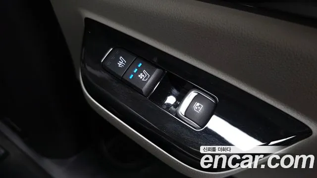 Kia Canival Carnival 4 поколение Бензин 7 мест Signature — Фото автомобиля 20