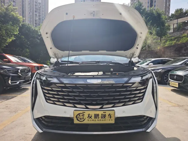 Geely Boyue L — Фото автомобиля 4