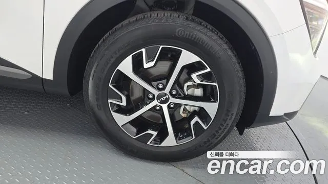 Kia Sportage — Фото автомобиля 20