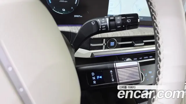Hyundai Santafe — Фото автомобиля 9
