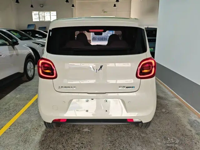 Wuling Hongguang Mini EV — Фото автомобиля 5