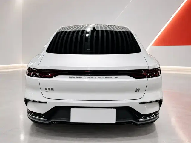 BYD Han — Фото автомобиля 5