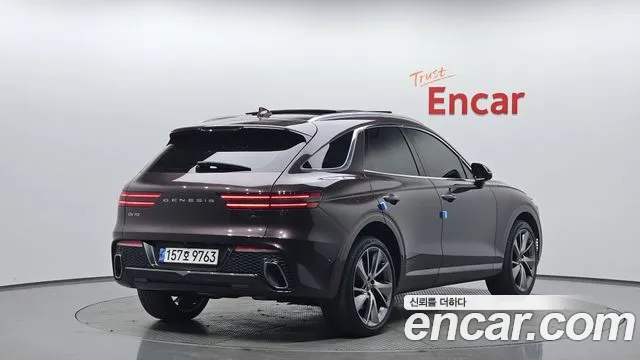 Genesis GV70 2.5T Бензин AWD — Фото автомобиля 2