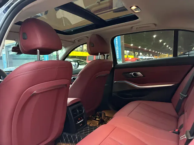 BMW 3 Series — Фото автомобиля 14