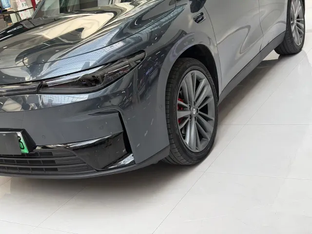 Leapmotor C16 — Фото автомобиля 11