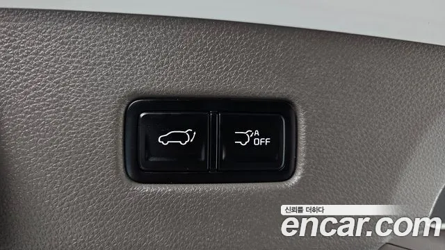 Kia Canival Carnival 4 поколение Дизель 9 мест Signature — Фото автомобиля 17
