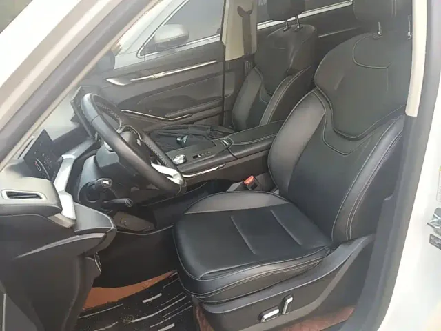 Haval H6 — Фото автомобиля 14