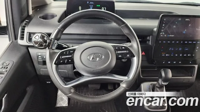 Hyundai Staria Staria Карго 3 места — Фото автомобиля 12