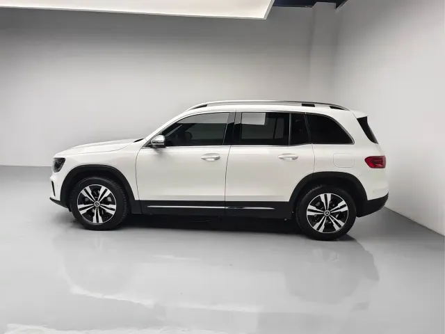 Mercedes-Benz GLB-Class — Фото автомобиля 6