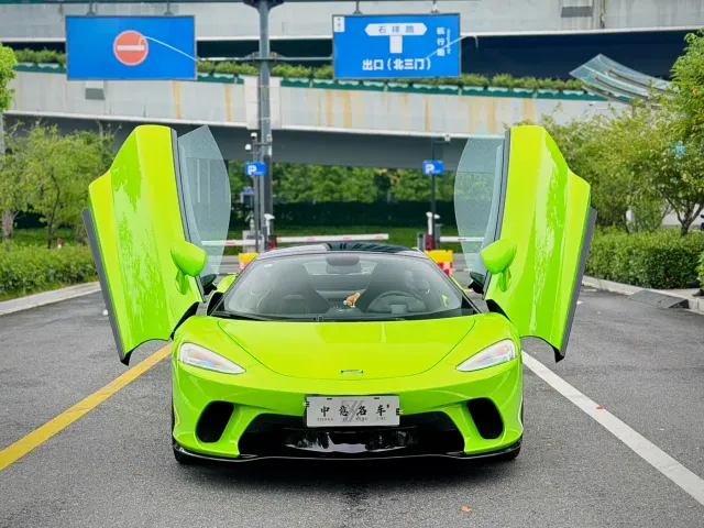 McLaren GT — Фото автомобиля 2