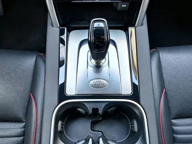 Land Rover Discovery Sport — Фото автомобиля 16
