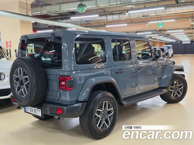 Jeep Wrangler JL — Фото автомобиля 18