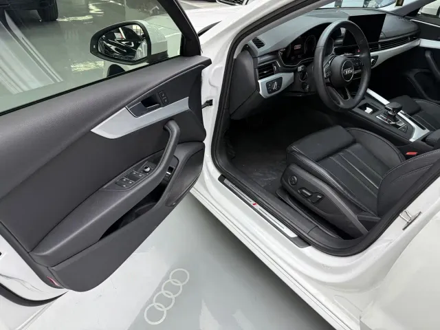 Audi A4L — Фото автомобиля 5