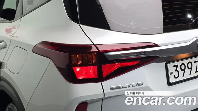 Kia Seltos Seltos Бензин 1.6 турбо 2WD — Фото автомобиля 23