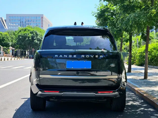 Land Rover Range Rover — Фото автомобиля 5