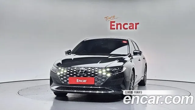 Hyundai Grandeur — Фото автомобиля 3