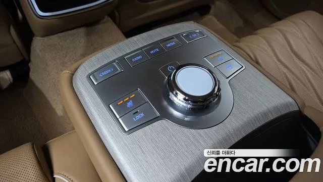 Genesis G80 Бензин 2.5 турбо AWD — Фото автомобиля 18
