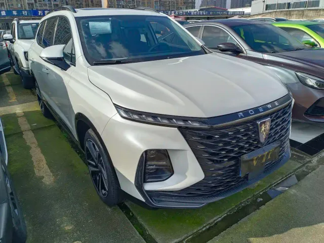 Roewe RX5 Max — Фото автомобиля 3