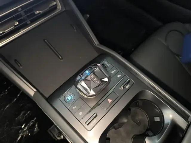 BYD Qin L — Фото автомобиля 13