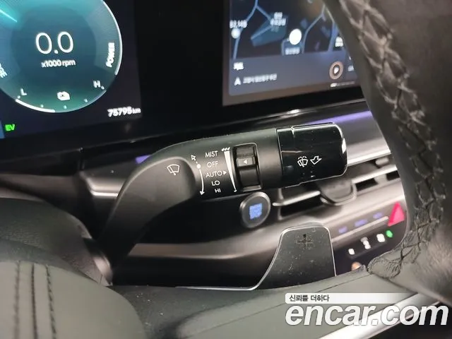 Hyundai Grandeur GN7 — Фото автомобиля 30