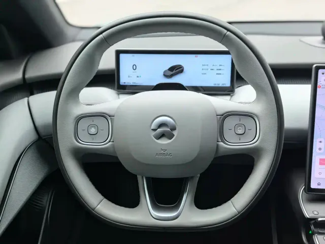 Nio ET5 Touring — Фото автомобиля 7