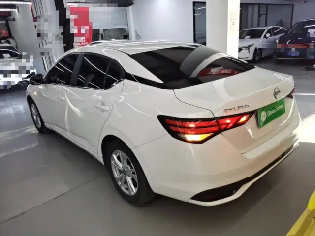 Nissan Sylphy — Фото автомобиля 4