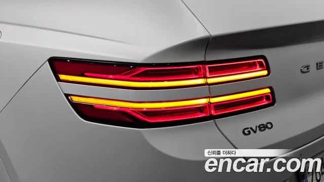 Genesis GV80 — Фото автомобиля 8