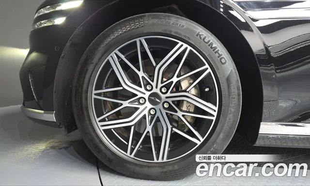 Genesis G90 RS4 — Фото автомобиля 5