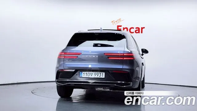Genesis GV70 — Фото автомобиля 4