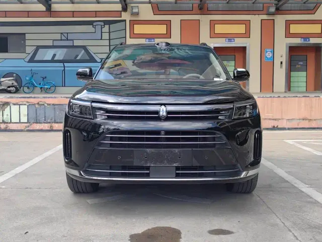 Aito M7 — Фото автомобиля 2