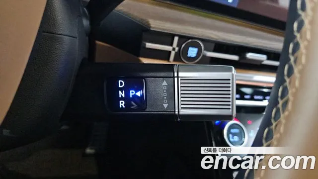Hyundai Santafe — Фото автомобиля 8
