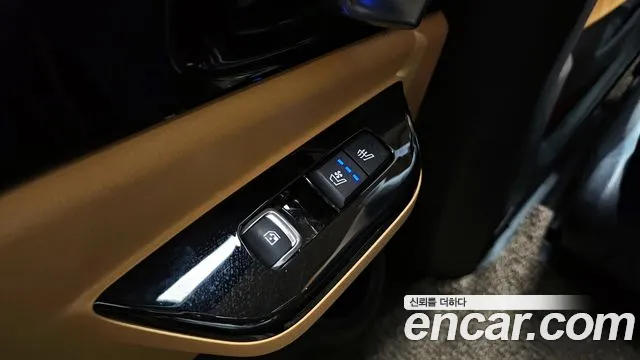 Kia Canival Carnival 4 поколение Дизель 7 мест Signature — Фото автомобиля 18