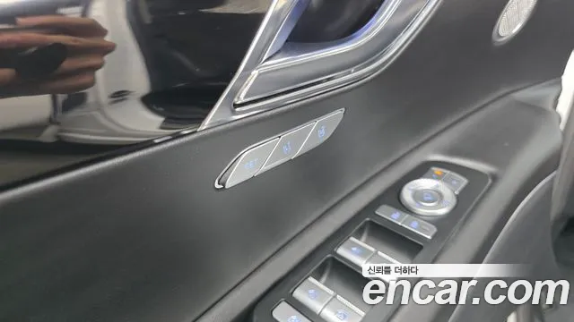 Genesis GV80 2.5T Бензин 2WD — Фото автомобиля 19