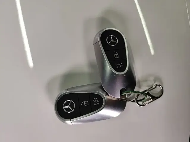 Mercedes-Benz Mercedes-Benz C-Class 2022 Facelift C 200 L Sport — Фото автомобиля 8