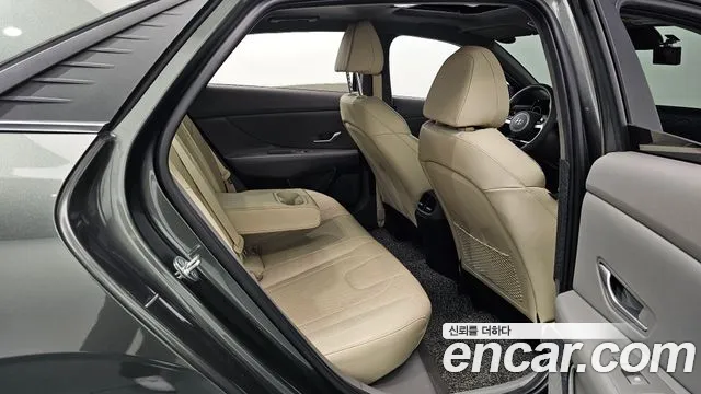 Hyundai Avante — Фото автомобиля 18