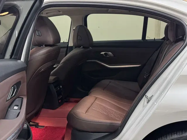 BMW i3 — Фото автомобиля 7