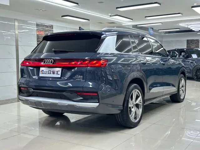 Audi Q6 — Фото автомобиля 6
