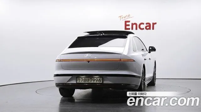 Hyundai Grandeur GN7 — Фото автомобиля 4