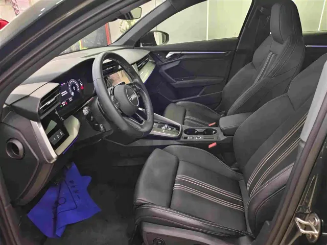 Audi Audi A3 2023 Facelift Sportback 35 TFSI Fashion Sport — Фото автомобиля 4