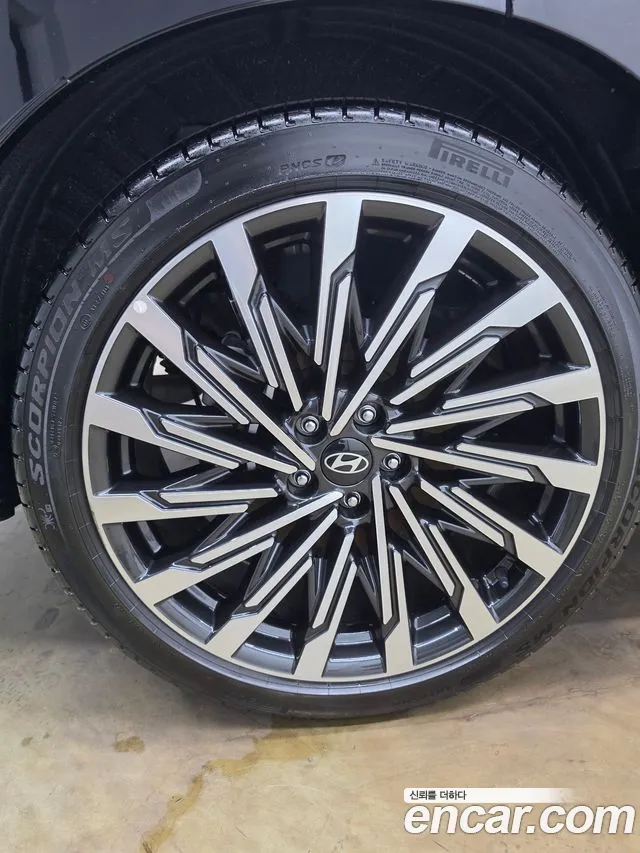 Hyundai Santa Fe MX5 — Фото автомобиля 5