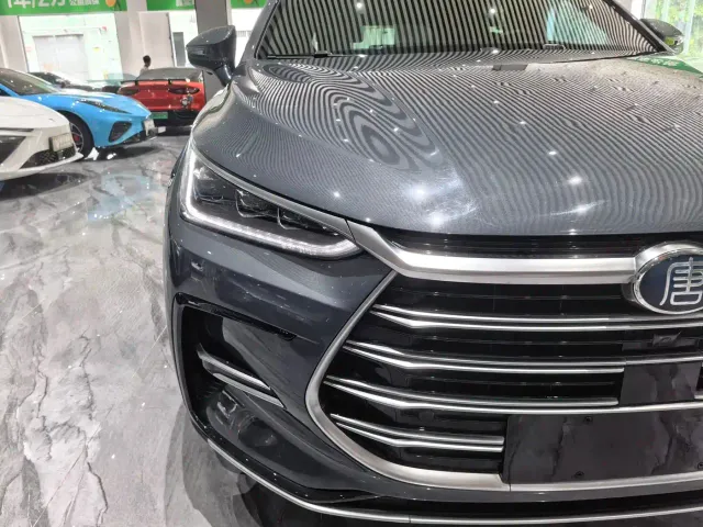 BYD Tang — Фото автомобиля 26