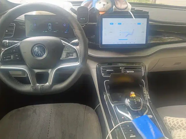 BYD Qin PLUS — Фото автомобиля 12