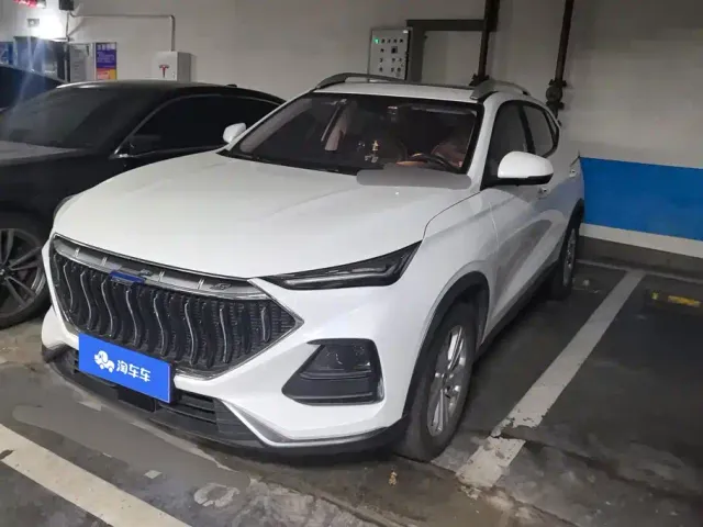 Фотография автомобиля — Changan Oushang X5