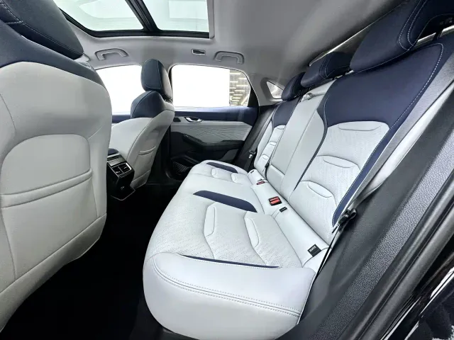 Geely Xingrui — Фото автомобиля 13