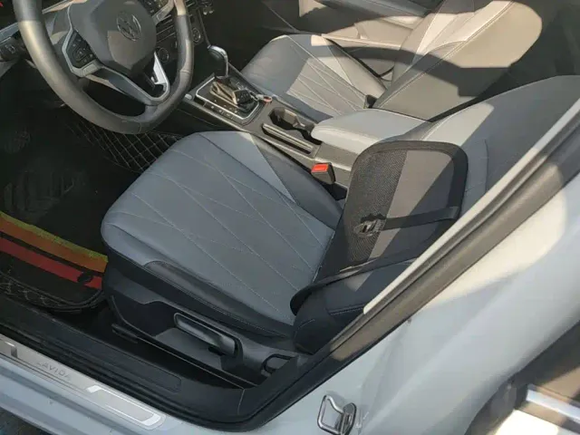 Volkswagen Lavida — Фото автомобиля 14