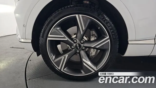 Genesis GV80 2.5T Бензин AWD — Фото автомобиля 5