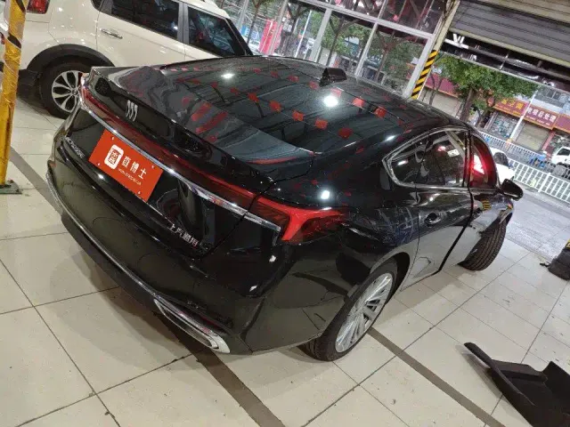 Buick LaCrosse — Фото автомобиля 2