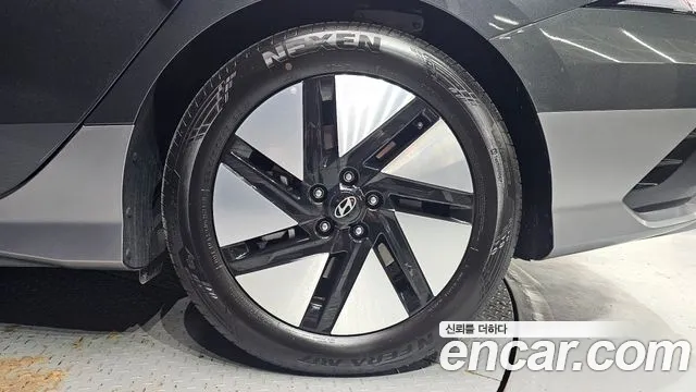 Hyundai Ioniq 6 — Фото автомобиля 6