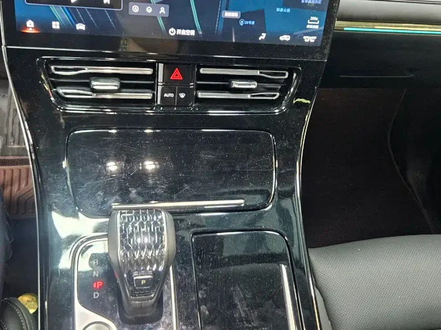 GAC Trumpchi M8 — Фото автомобиля 18